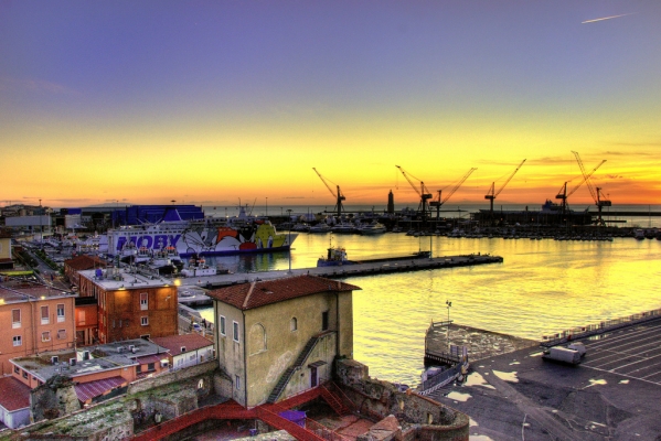 Transfer Porto Livorno